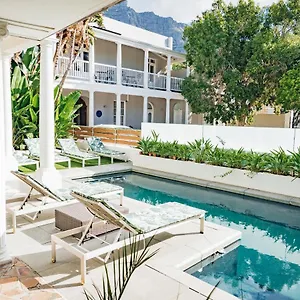 Bed & Breakfast Three Boutique Cape Town