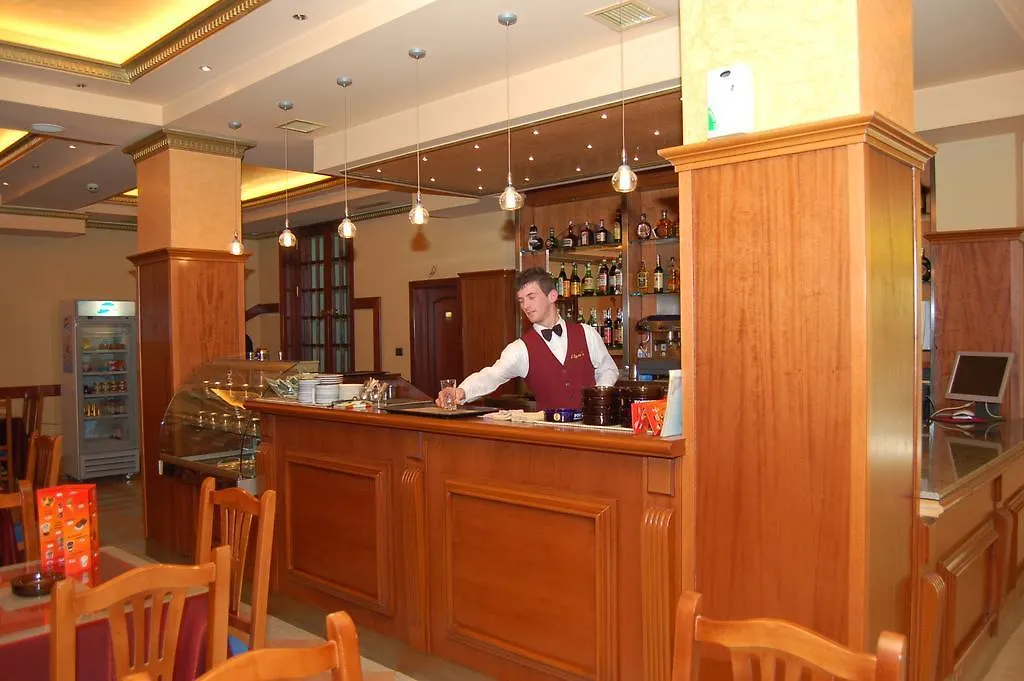 Hotel Elysee Tirana 4*,  Albania