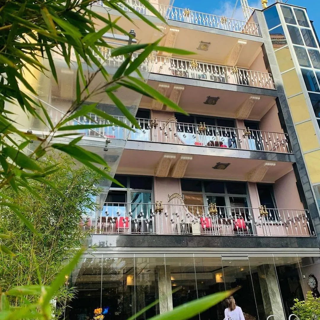 Hotel Elysee Tirana